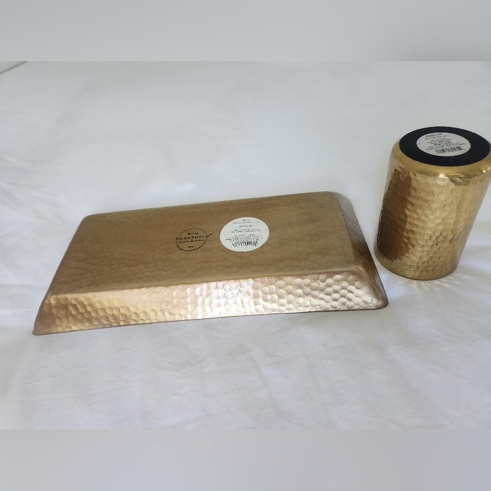 Threshold gold hammered tray and 2 pencil cup - Picture 3 of 15